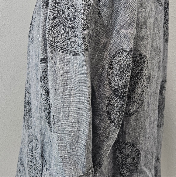 Chico's Design Mandala women's Linen button-down longsleeve size 2 - Picture 3 of 8